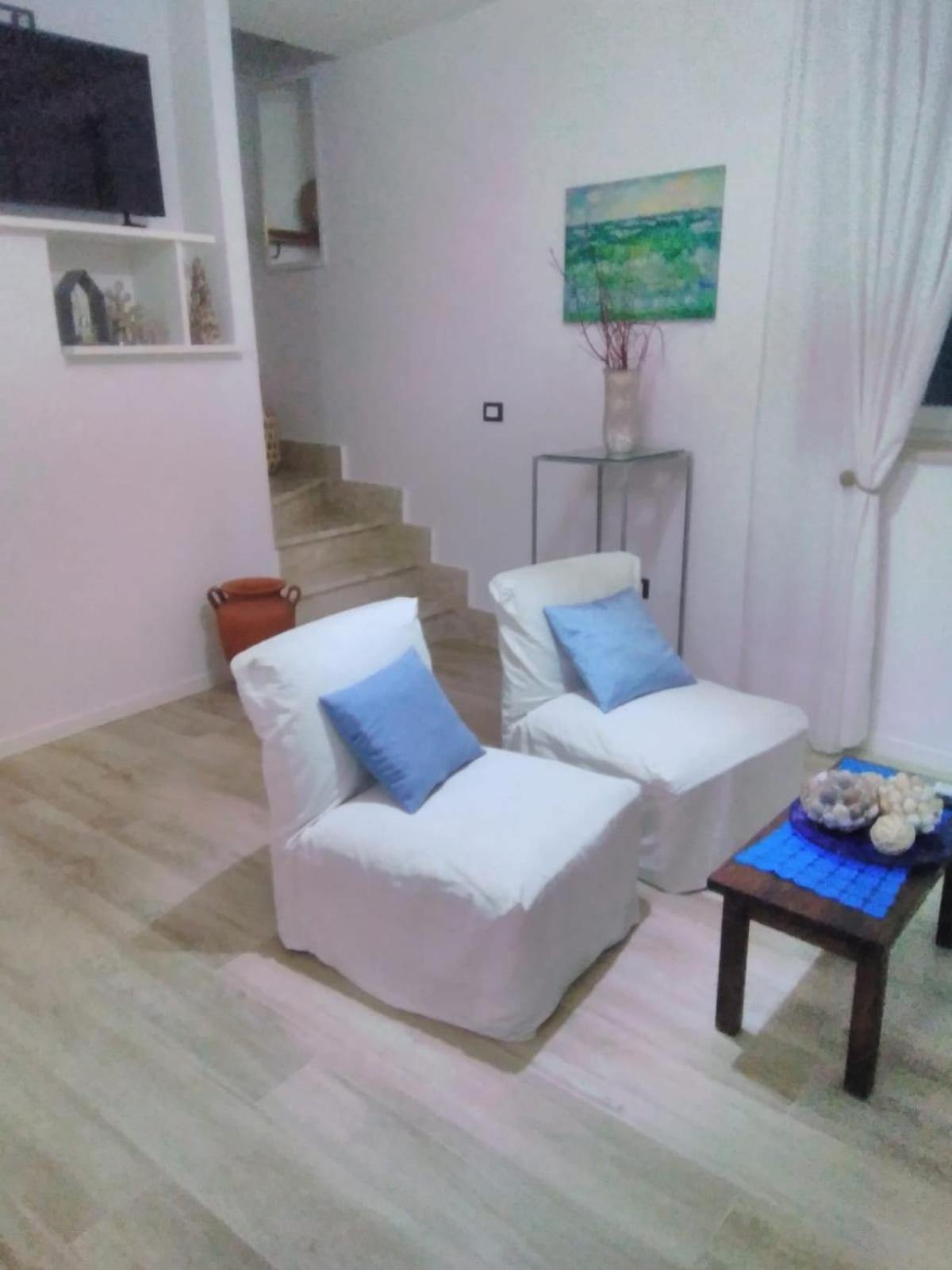 הוילה טרמולי Casa Tornola Nel Borgo מראה חיצוני תמונה