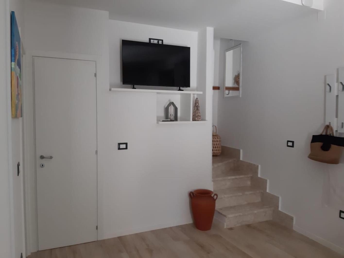 הוילה טרמולי Casa Tornola Nel Borgo מראה חיצוני תמונה
